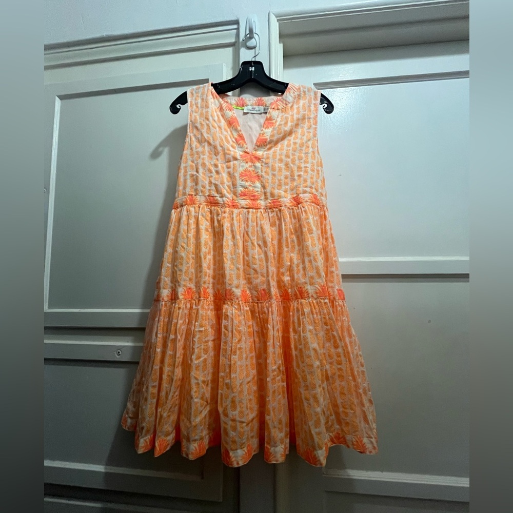 Vineyard Vines pineapple tiered swing dress size small EUC - Picture 2 of 15